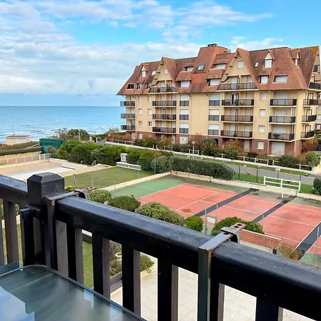 Ambiance Marine, Bel Avec Vue Mer, Balcon, Piscine Et Tennis Cabourg