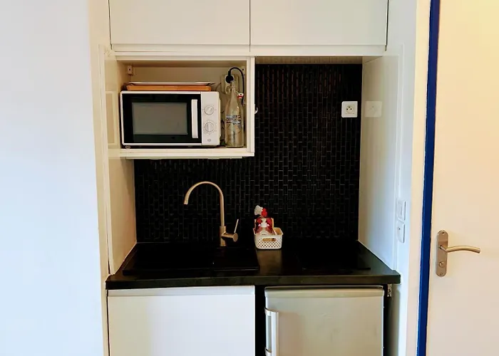 Ambiance Marine, Bel Avec Vue Mer, Balcon, Piscine Et Tennis Cabourg