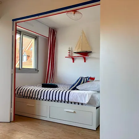 Ambiance Marine, Bel Avec Vue Mer, Balcon, Piscine Et Tennis Apartment *
