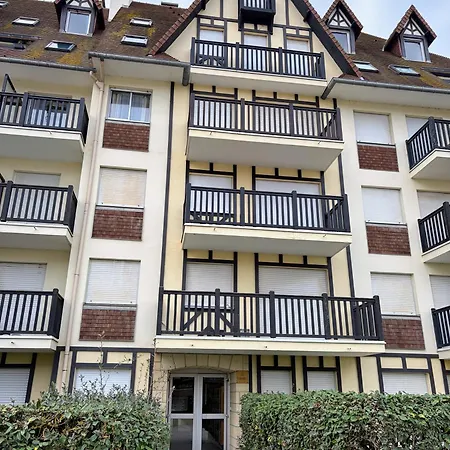 Ambiance Marine, Bel Avec Vue Mer, Balcon, Piscine Et Tennis