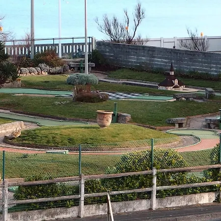 Ambiance Marine, Bel Avec Vue Mer, Balcon, Piscine Et Tennis